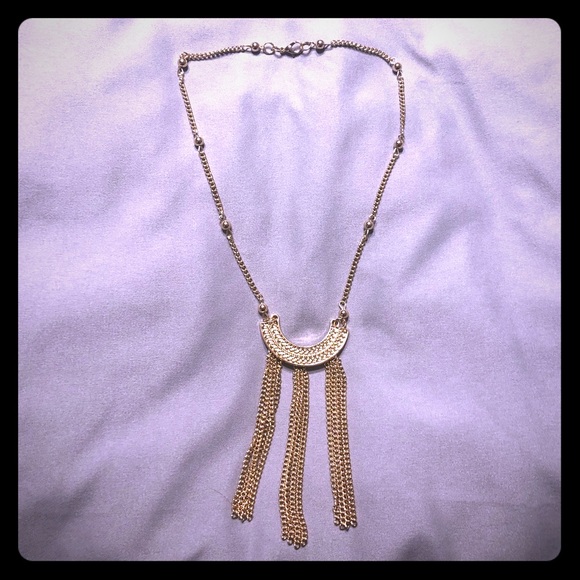 Gold-plated tassel necklace - Picture 2 of 6